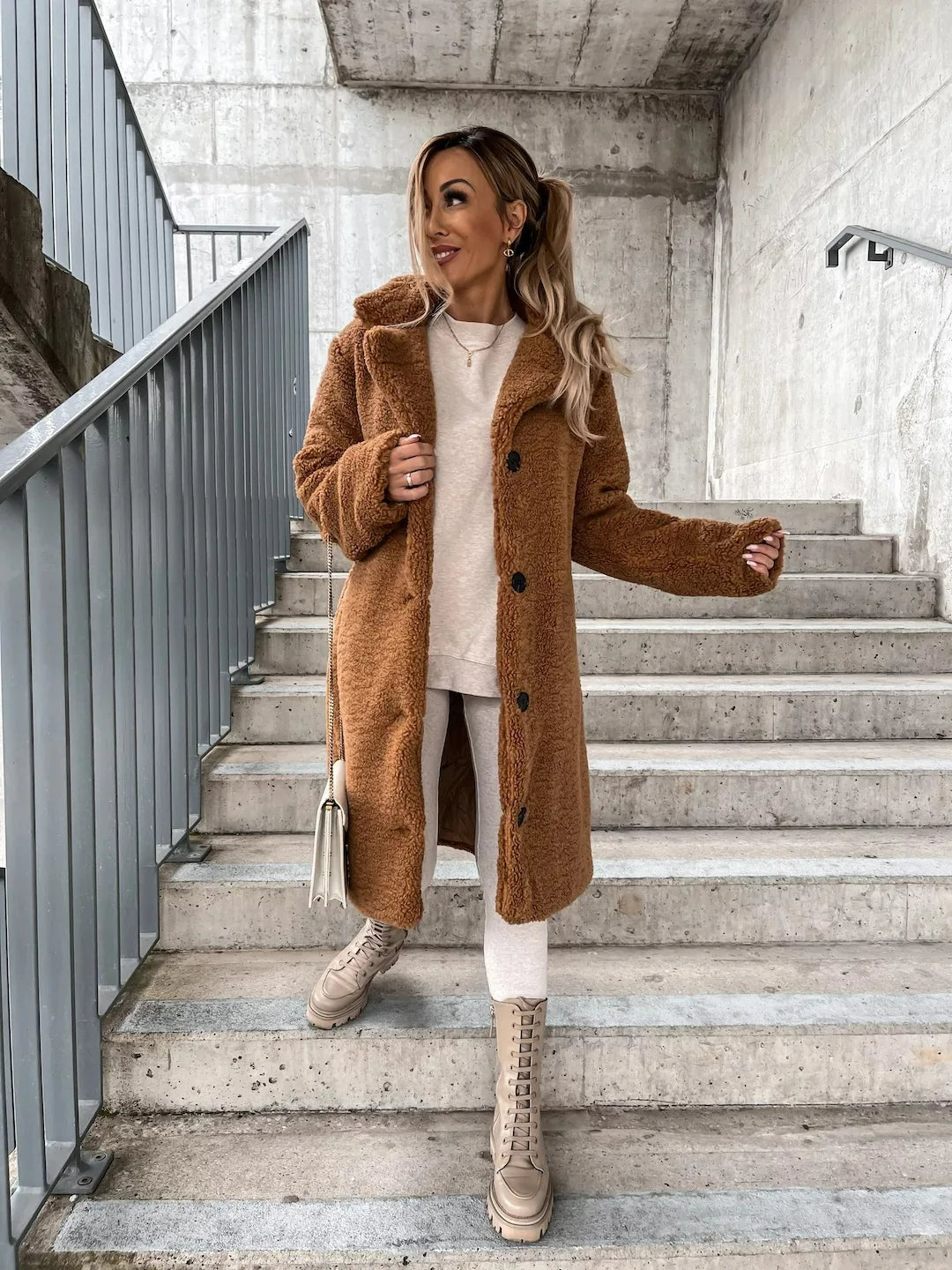 Trenchcoat Doux et Élégant pour Femmes