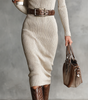 Robe Midi Moulante à Manches Longues et Col V en Tricot Côtelé