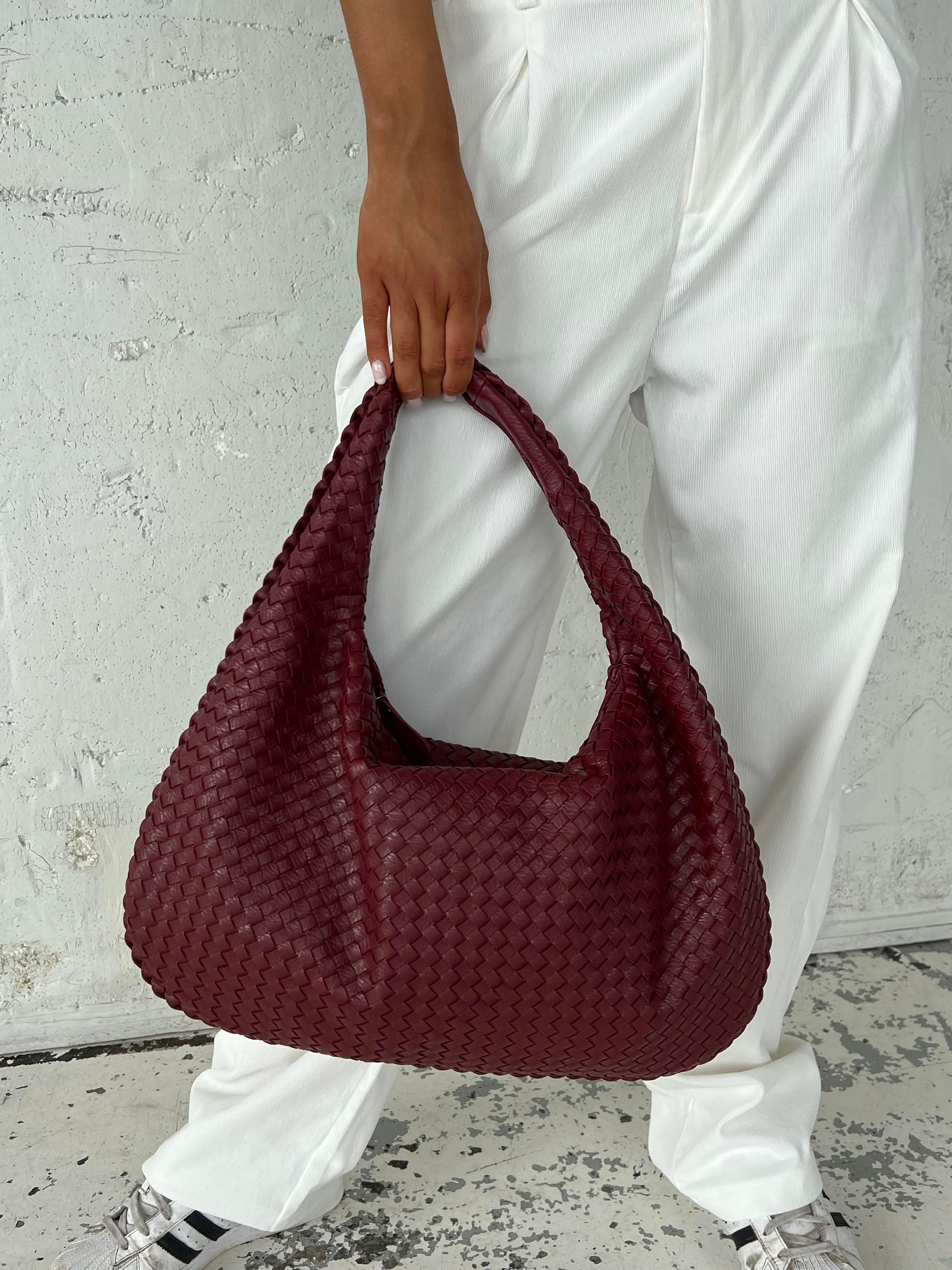 Sac à Main Spacieux et Élégant pour Femmes