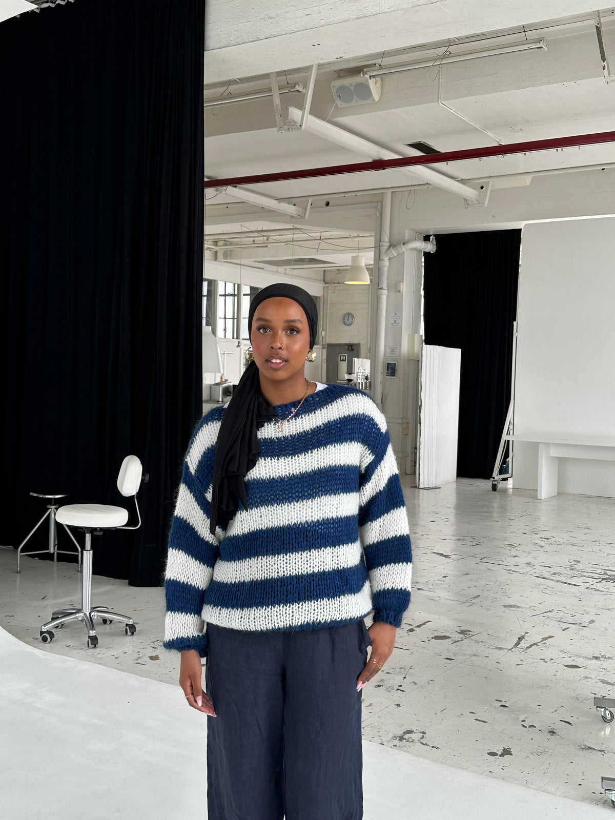 Pull à Manches Longues et Col Rond en Grosse Maille Rayée pour Femme