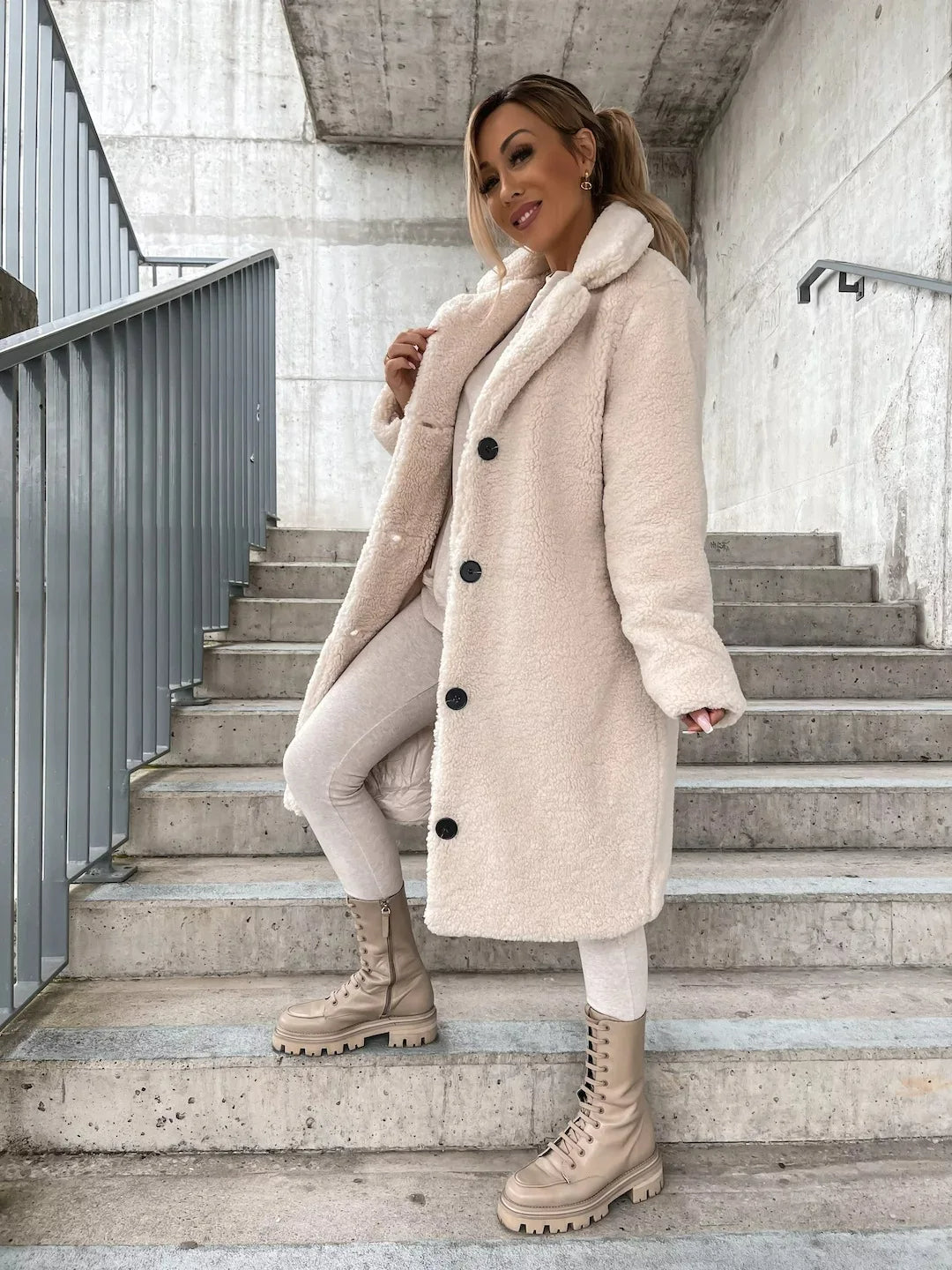 Trenchcoat Doux et Élégant pour Femmes