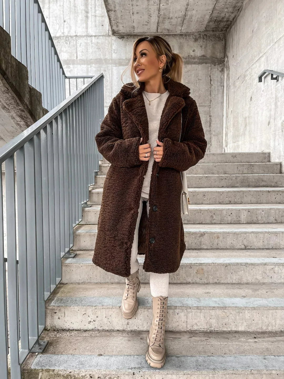 Trenchcoat Doux et Élégant pour Femmes