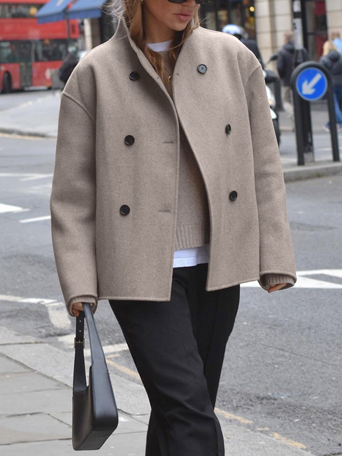 Veste Courte en Laine Beige à Col Montant pour Femmes
