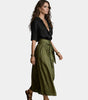 Ensemble Jupe Midi Taille Haute et Chemise pour Femme | Idéal pour le Quotidien