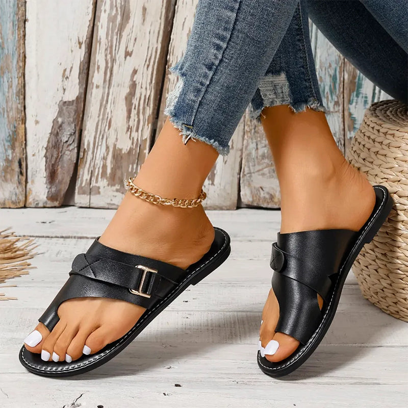 Sandales Confortables avec Détails Métalliques pour Femmes