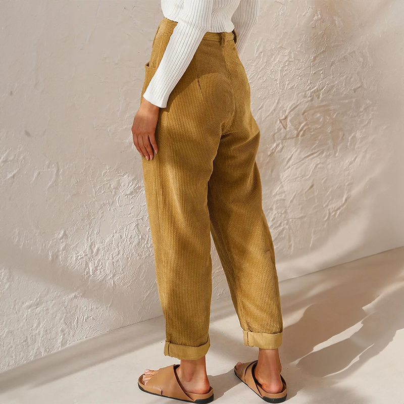 Pantalon Taille Haute en Velours Côtelé Coupe Carotte pour Femme