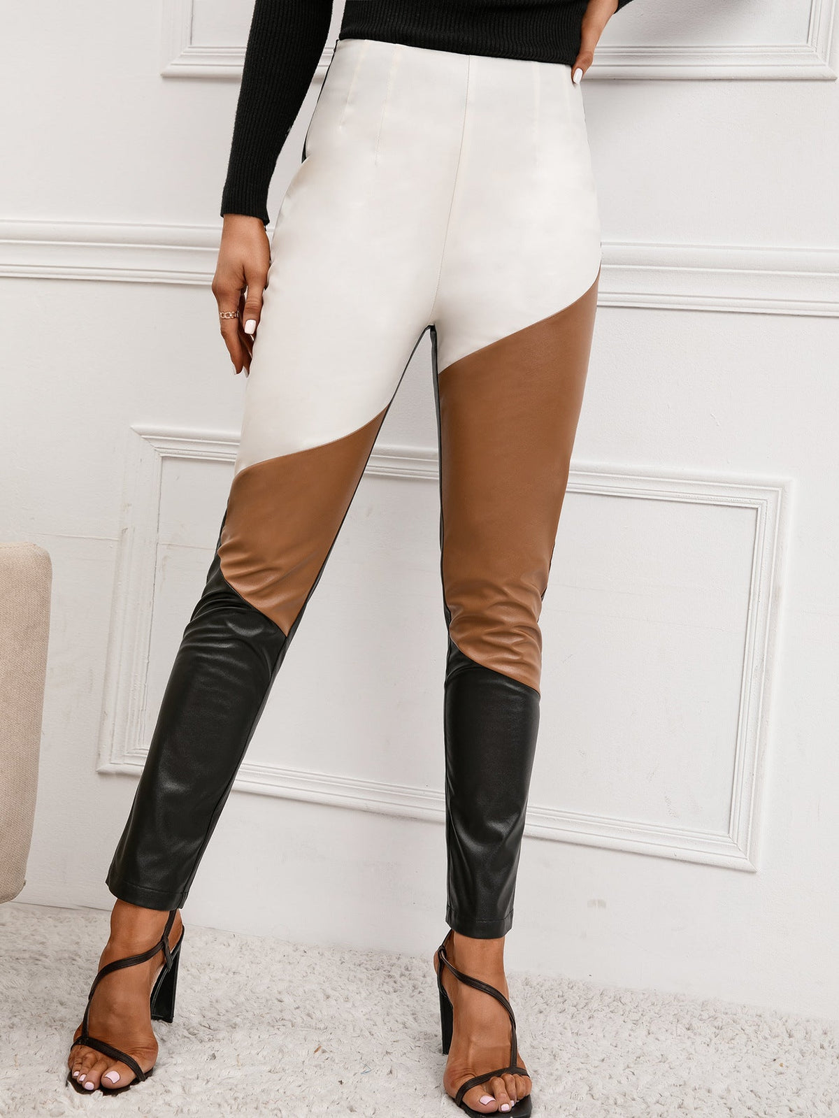 Pantalon Taille Haute en Simili Cuir Coupe Slim pour Femme