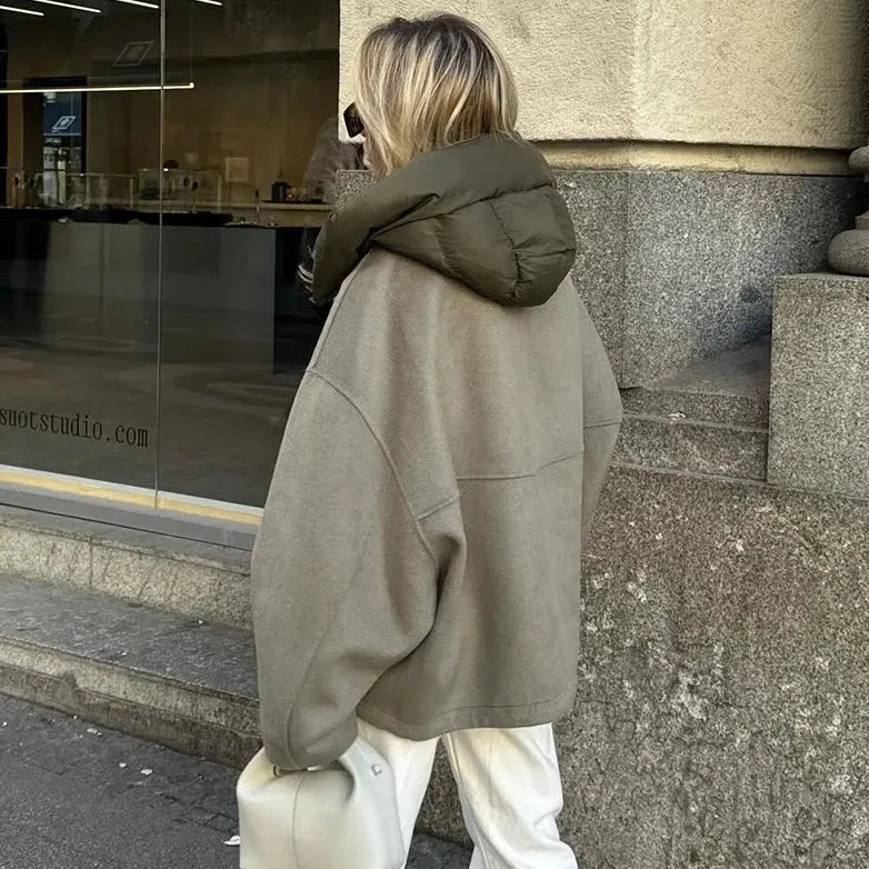 Veste à capuche pour femmes