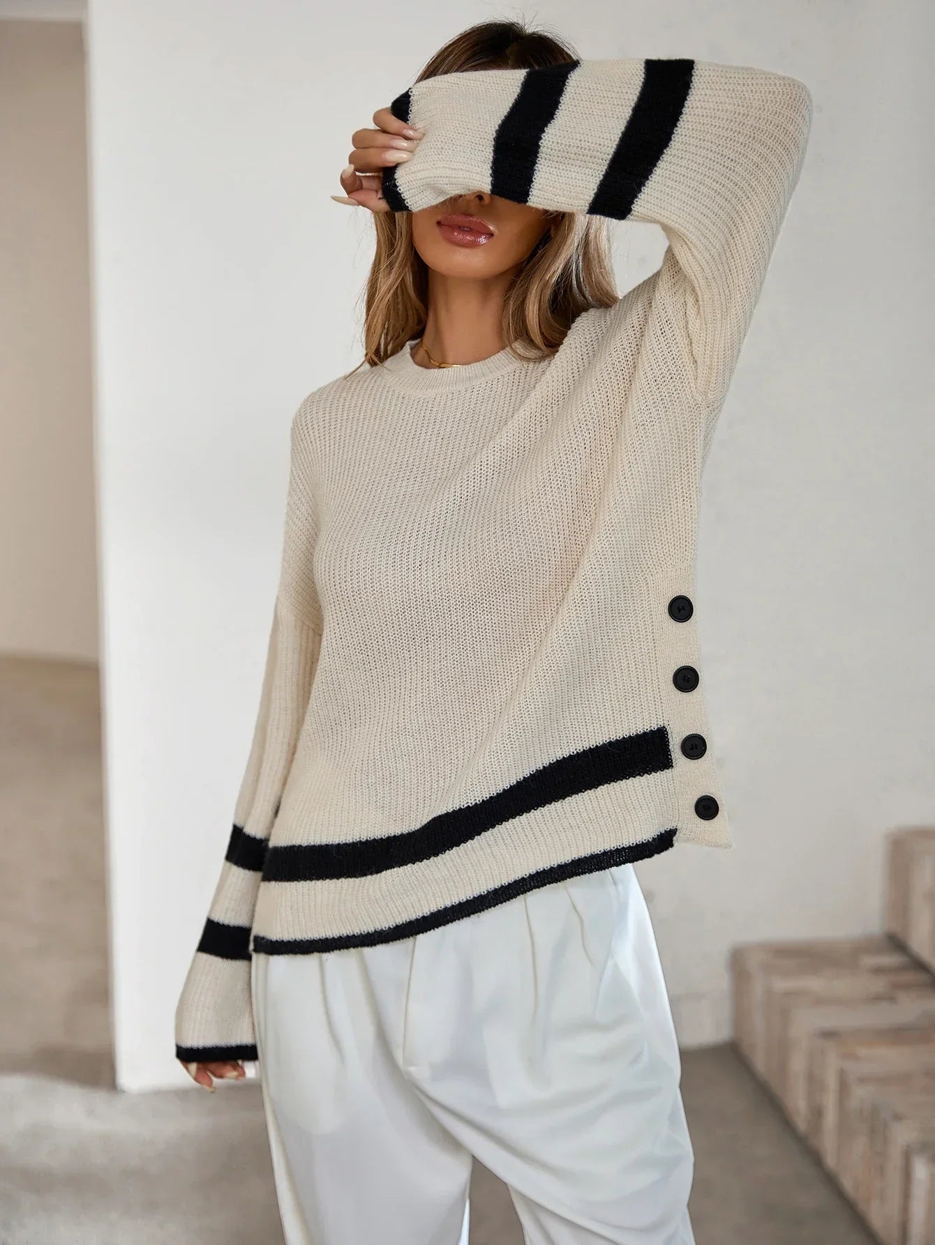 Pull-over beige à manches longues pour femmes