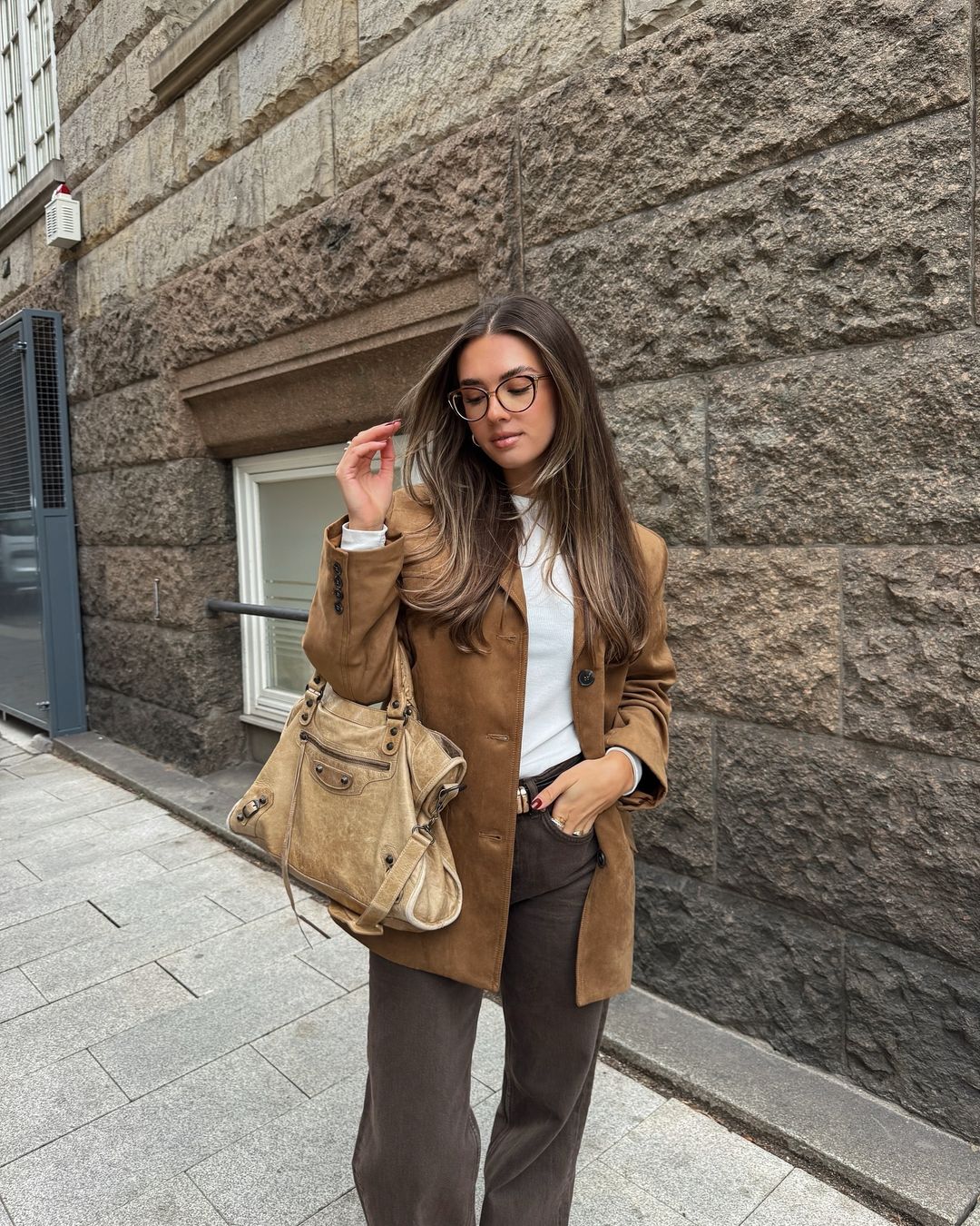 Blazer Femme coupe droite avec revers crantés - Emilia Lane