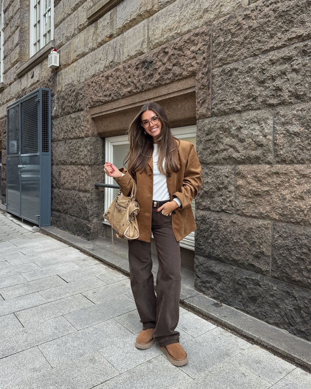 Blazer Femme coupe droite avec revers crantés - Emilia Lane