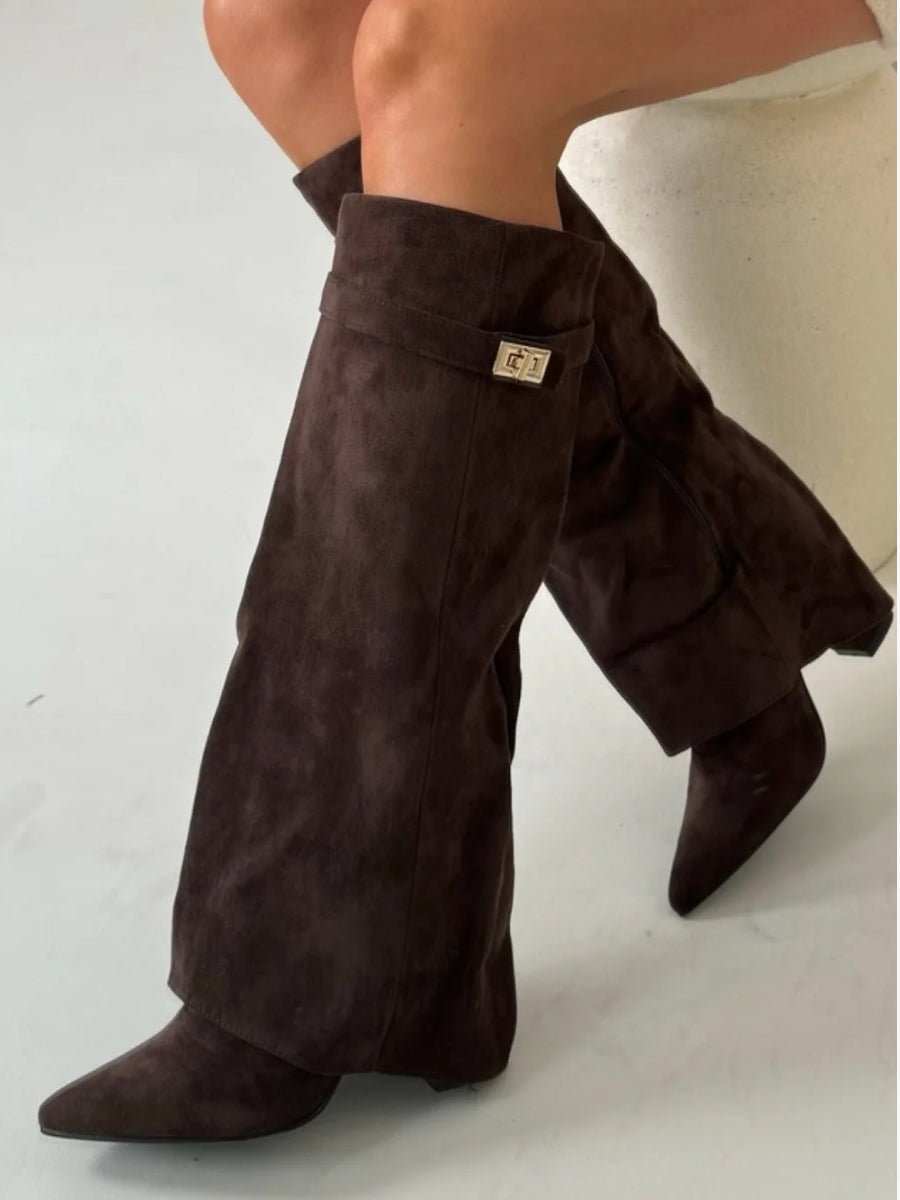 Botte Haute à Revers en Daim pour Femme