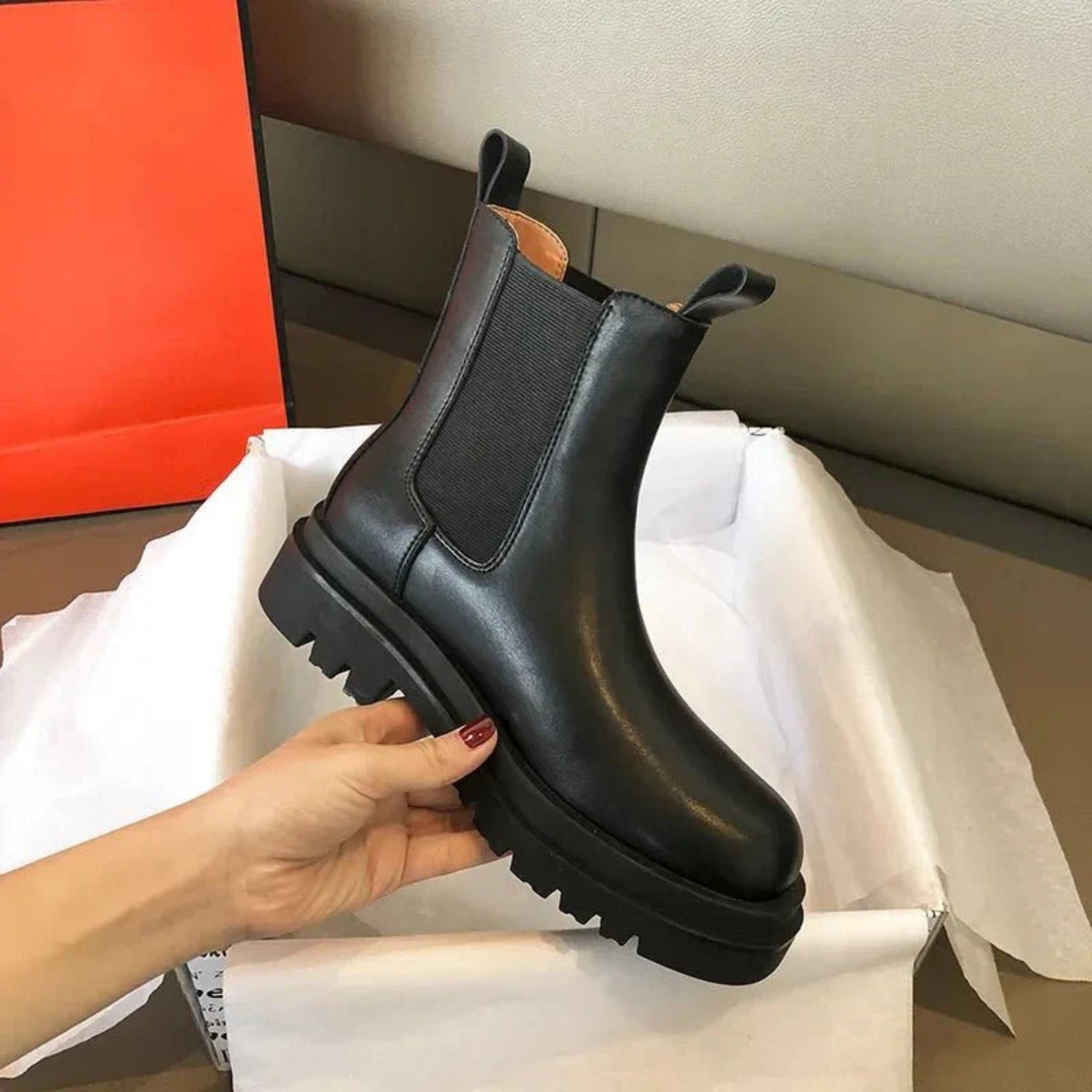 Bottine Chelsea Plate en Simili Cuir pour Femme - Emilia Lane