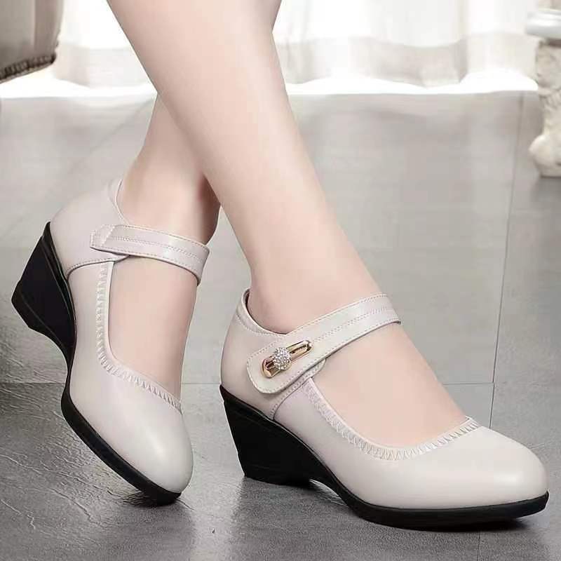 Chaussures à talons en cuir doux pour femmes - Emilia Lane