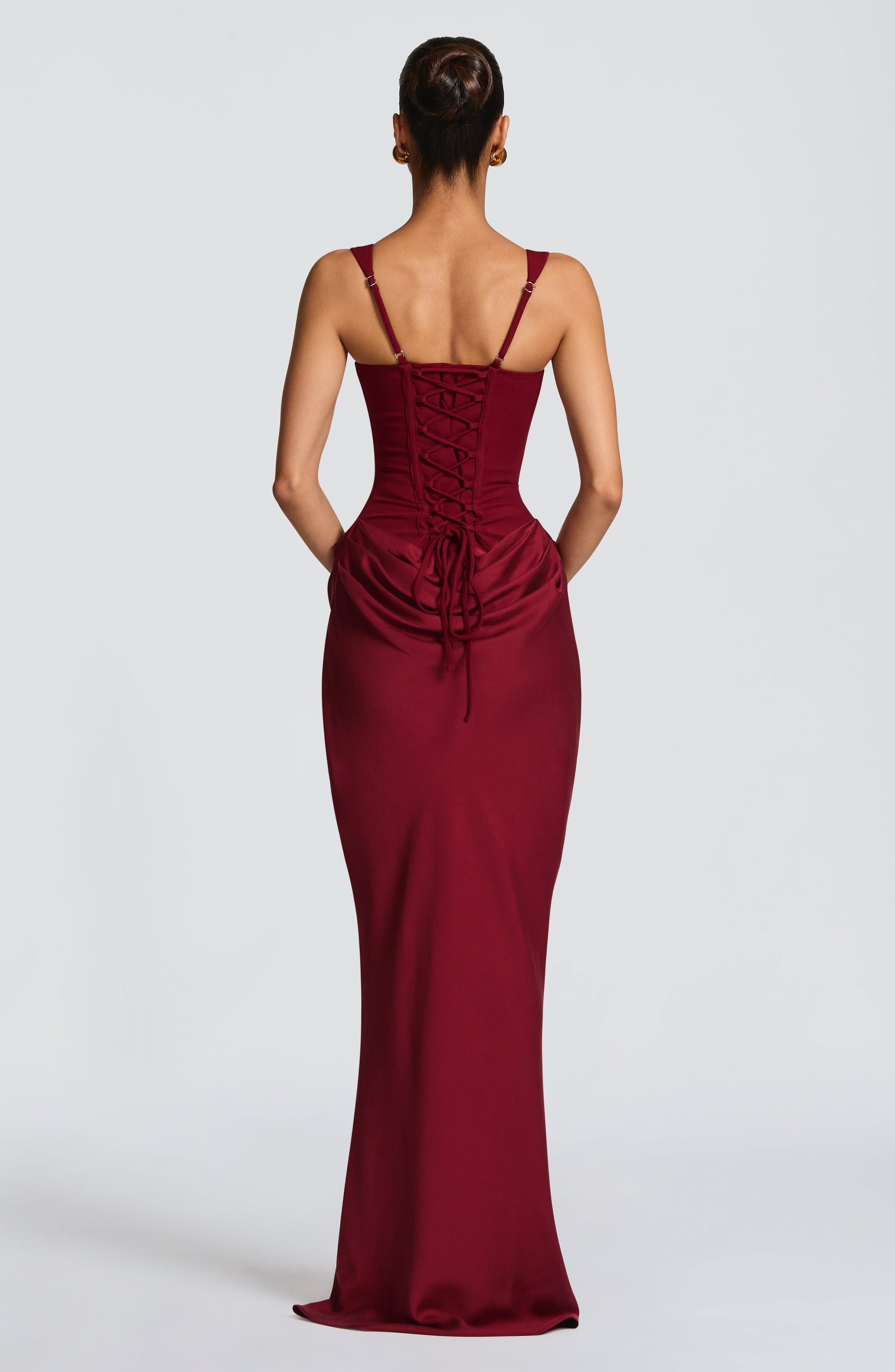 Robe Longue à Bretelles Larges et Détail Corset pour Femme | Idéale pour les Sorties