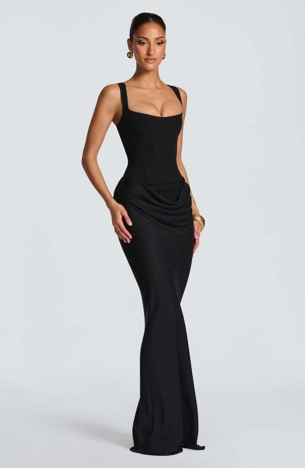 Robe Longue à Bretelles Larges et Détail Corset pour Femme | Idéale pour les Sorties