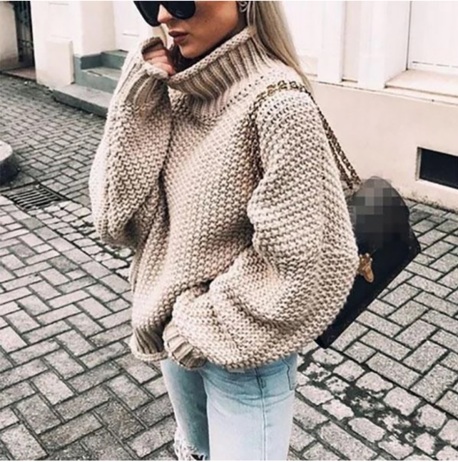 Pull en coton oversize à col roulé en grosse maille