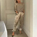 Ensemble Deux Pièces en Satin pour Femmes - Emilia Lane