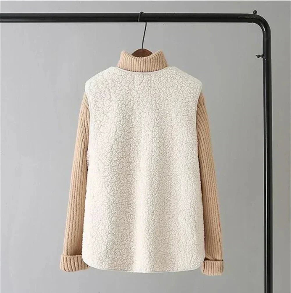 Gilet Sans Manches en Sherpa Effet Mouton pour Femme - Emilia Lane