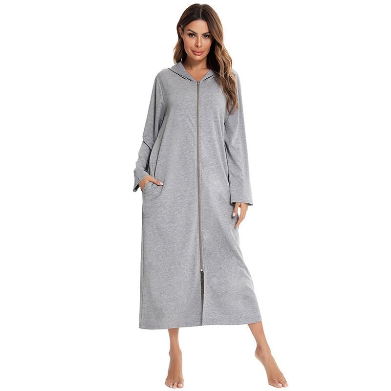 Robe de nuit zippée à capuche pour femmes - Emilia Lane