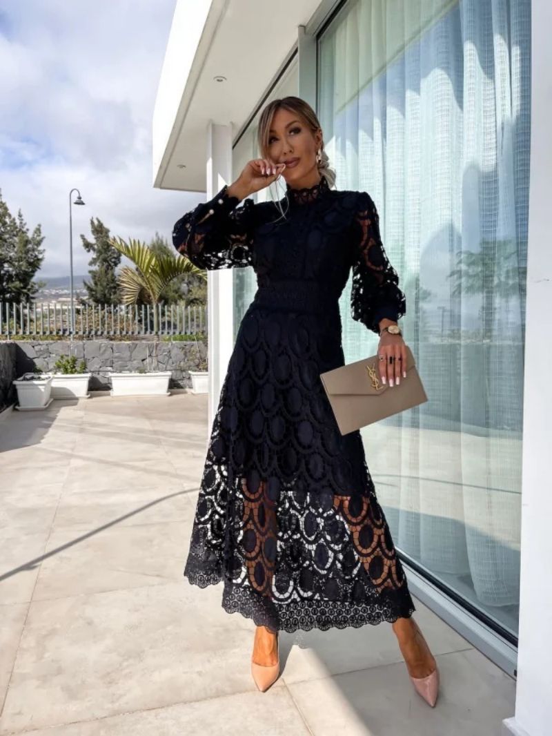 Robe en Dentelle avec Col Montant pour Femmes - Emilia Lane