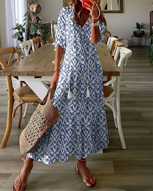 Robe longue à motifs à col V pour femmes - Emilia Lane