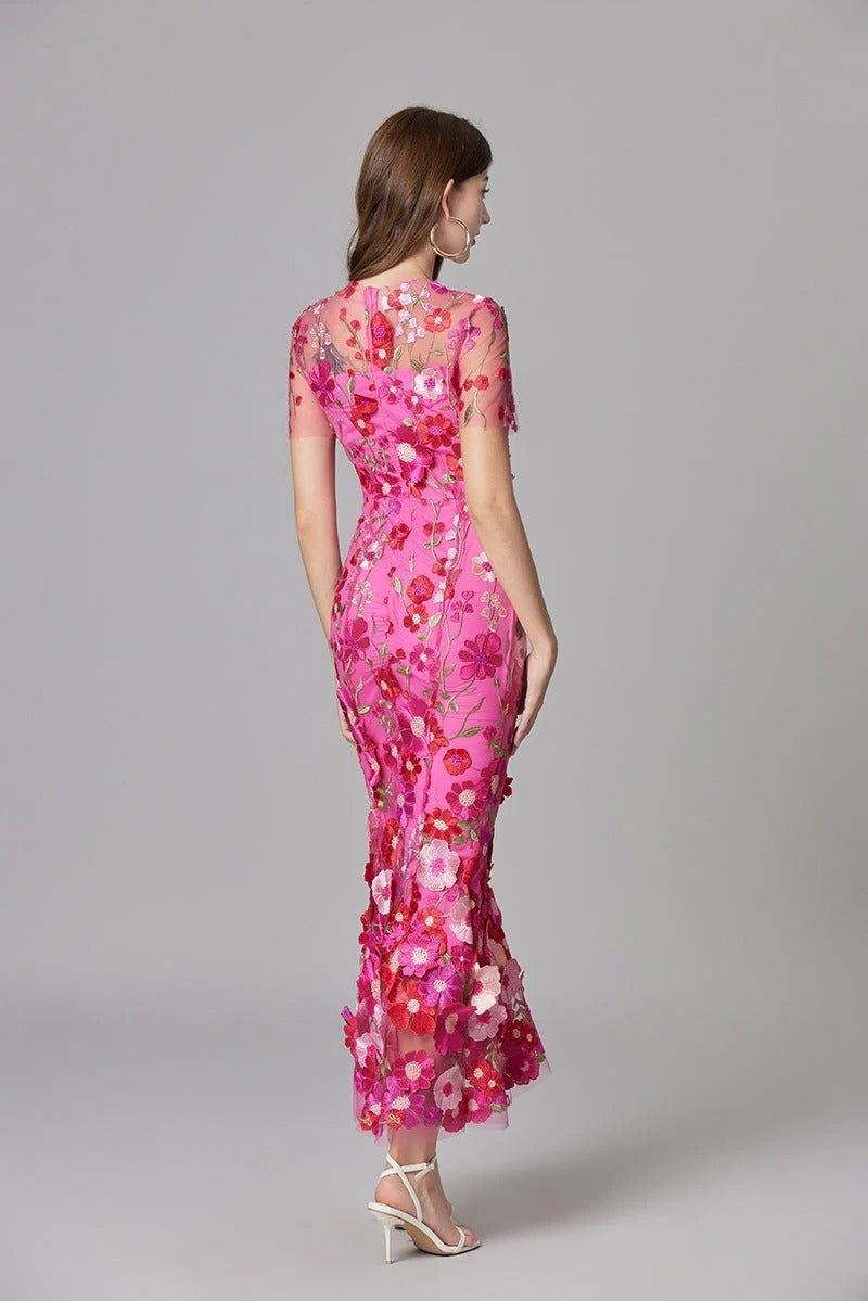 Robe Longue sans Manches à Appliqué Floral pour Femme | Idéale pour les Sorties - Emilia Lane