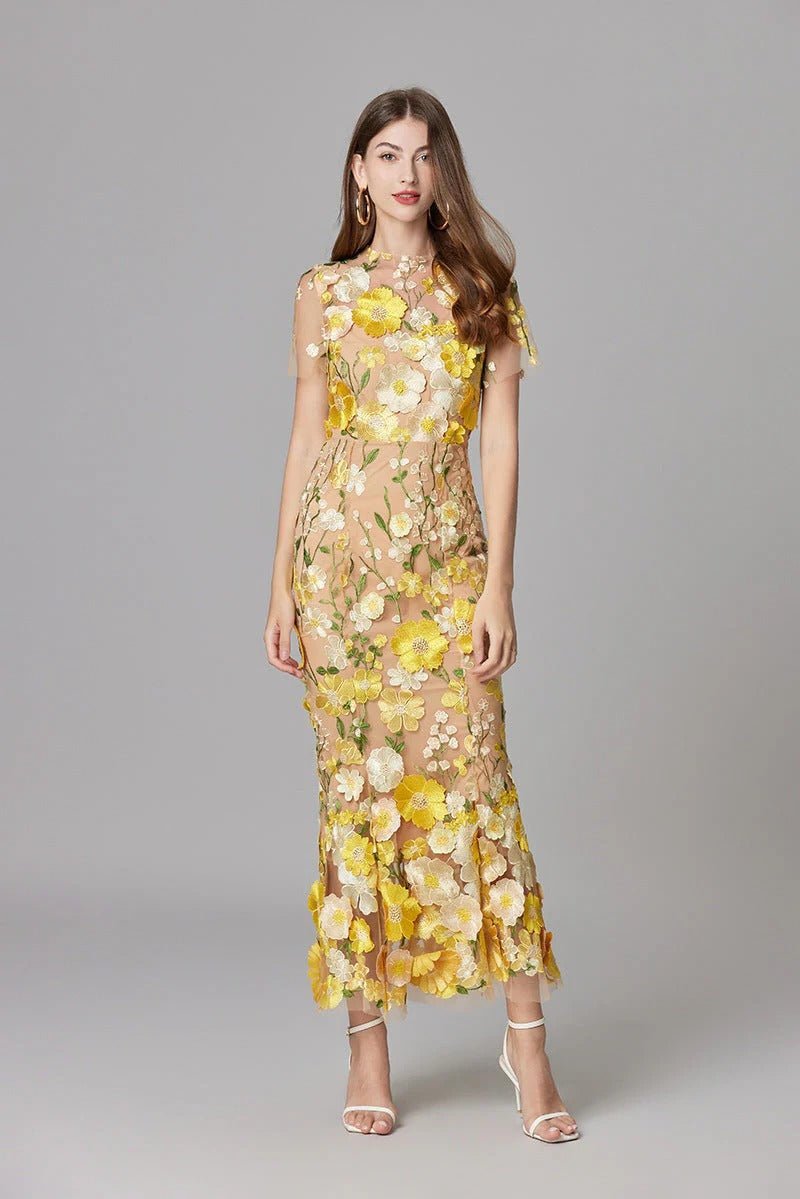 Robe Longue sans Manches à Appliqué Floral pour Femme | Idéale pour les Sorties - Emilia Lane