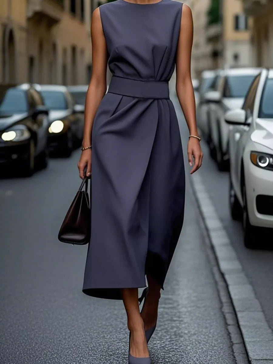 Robe Midi Élégante Sans Manches pour Femmes - Emilia Lane