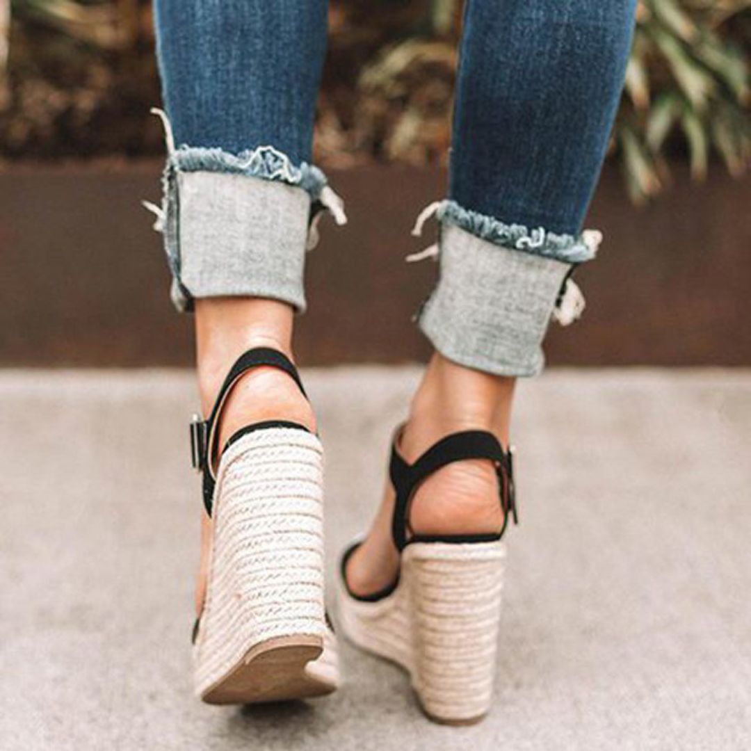 Sandales Compensées avec Bride Boucle pour Femmes - Emilia Lane