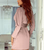 Robe Mini Satinée Froncée à Col V