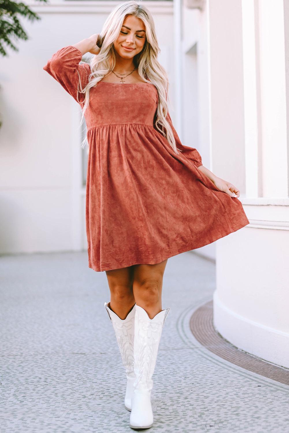 Robe Évasée à Manches Bouffantes et Décolleté Carré pour Femmes