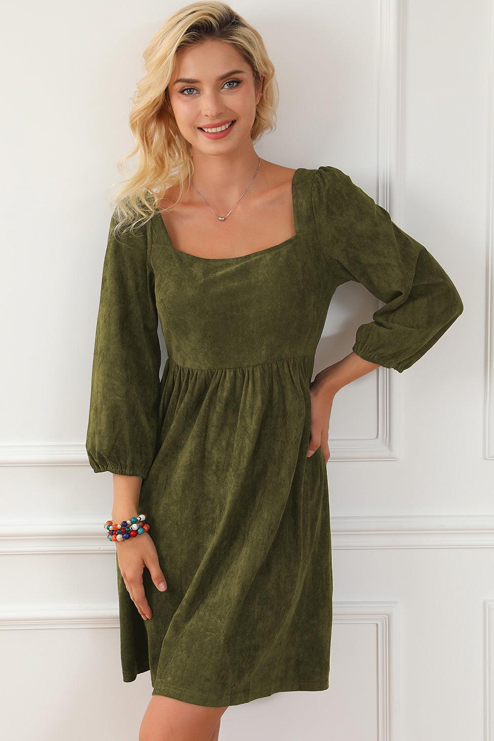 Robe Évasée à Manches Bouffantes et Décolleté Carré pour Femmes