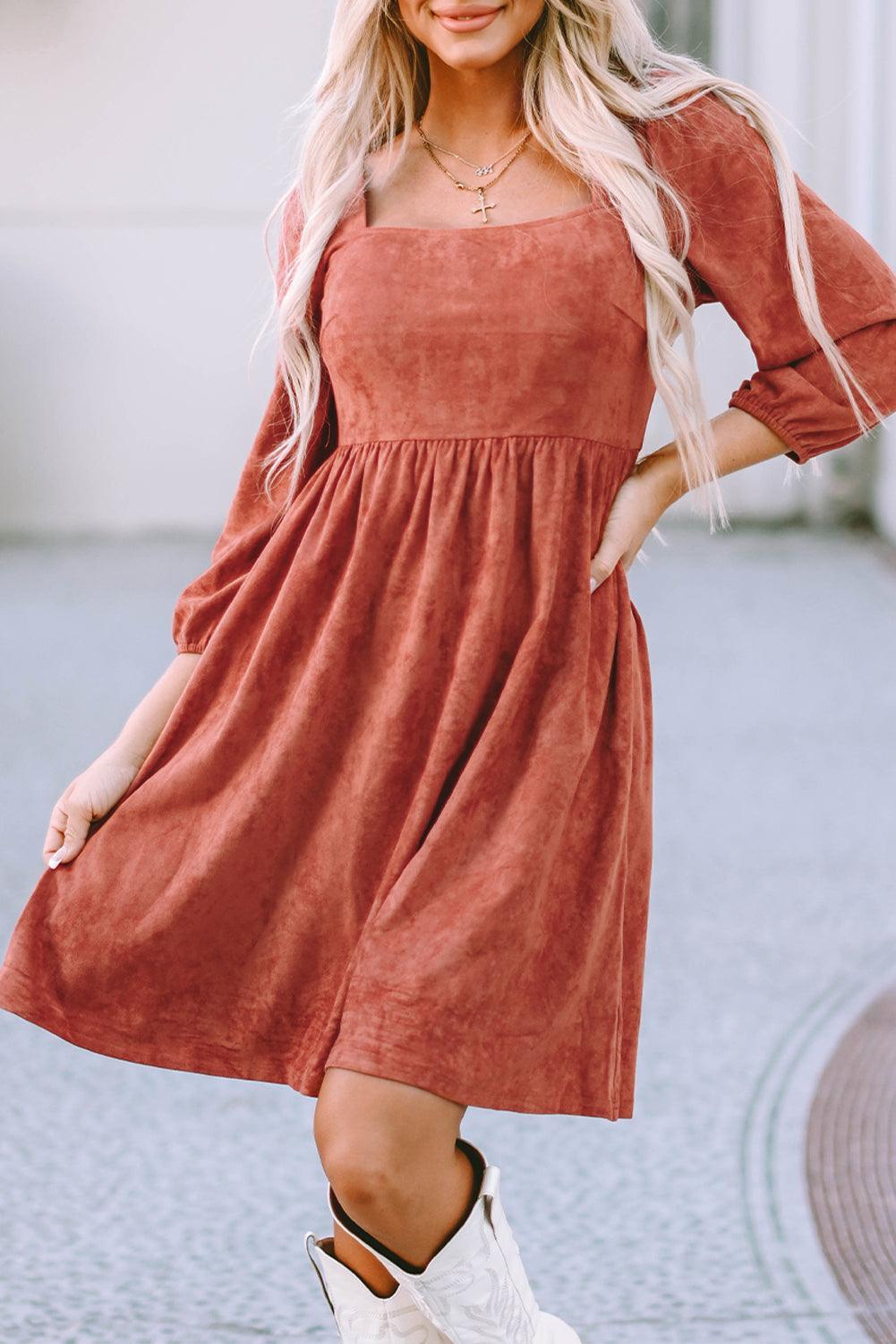 Robe Évasée à Manches Bouffantes et Décolleté Carré pour Femmes