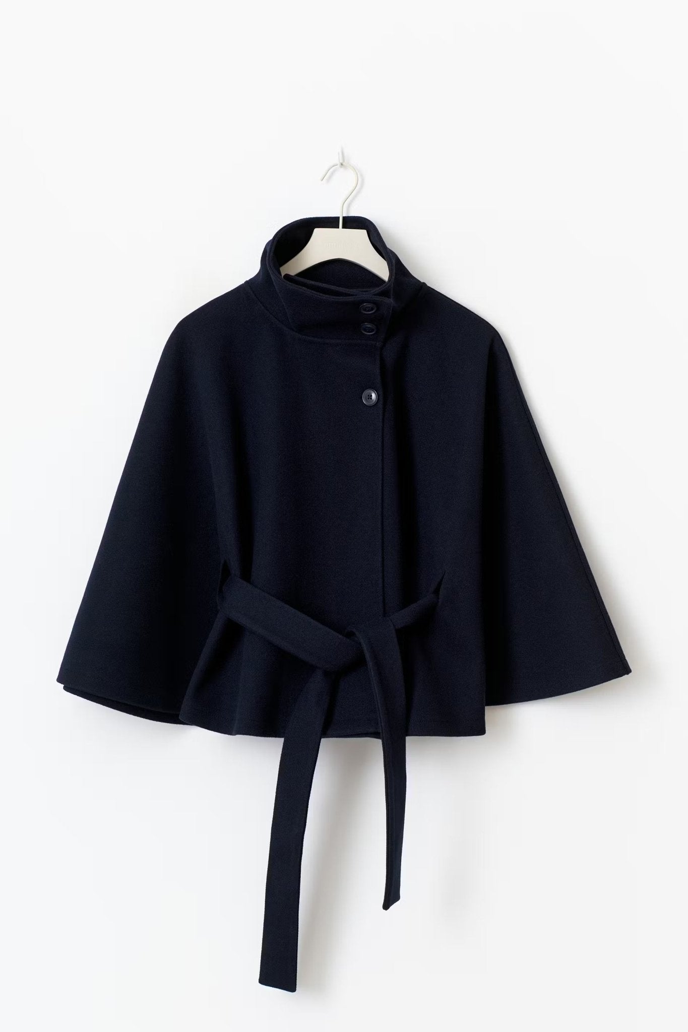 Veste Cape Courte à Col Montant pour Femme - Emilia Lane