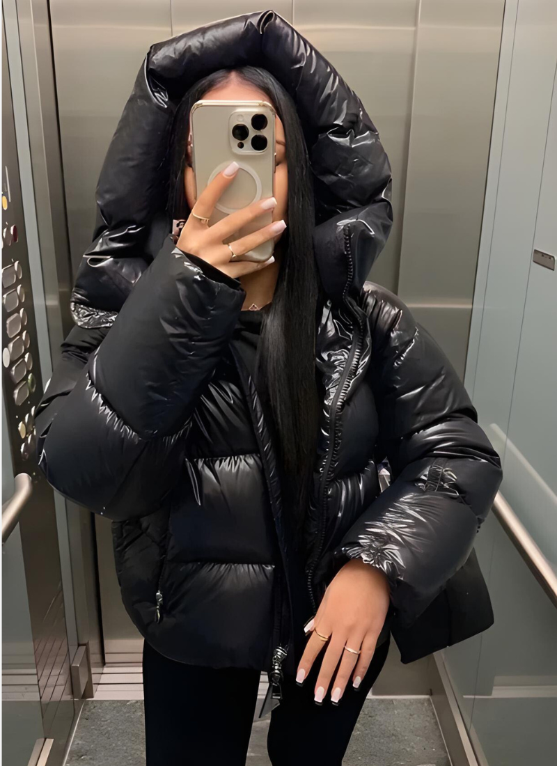 Doudoune Oversize Matelassée Brillante à Capuche pour Femme
